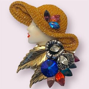 🎁Bonetto Vintage Brooch cloth hat jewelry rhinestones EUC
